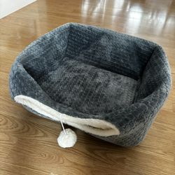 Brand New Cat Bed 