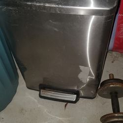 13 Gallon Stainless Trash Can . Needs Cleaning 