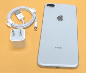 iPhone 8 Plus 64GB Factory Unlocked-Silver