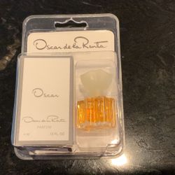 Vintage Oscar de la Renta Parfum .13 fl oz - Perfume NIB Made in France