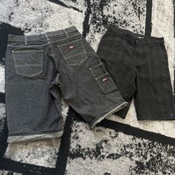 Dickies Men Shorts 32w