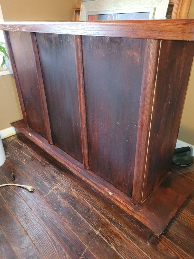 Bar Table