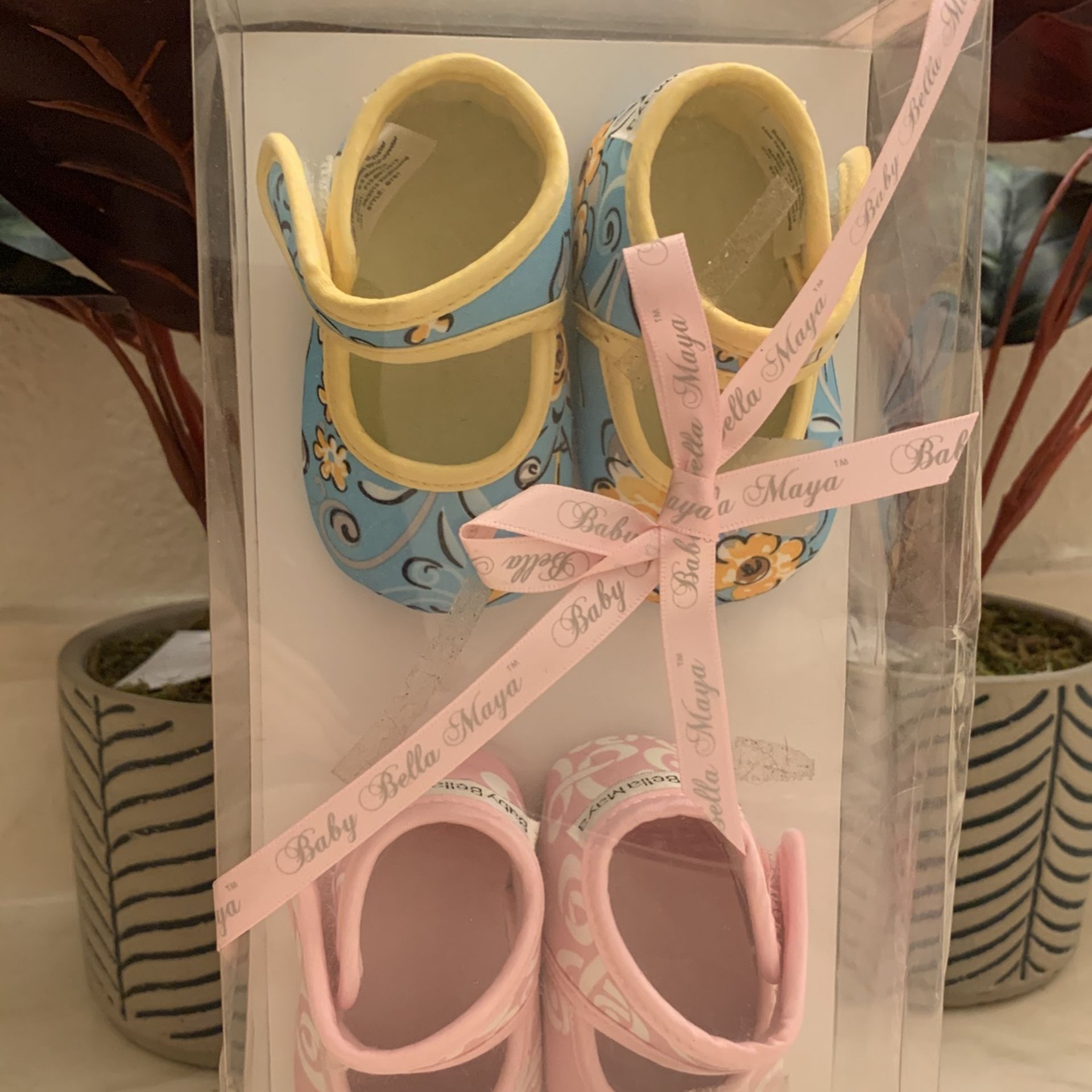 Baby Bella Maya Gift Set Included: 2 Pair Of Boots Size 0-6M