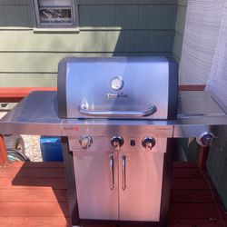 Charbroil Grill