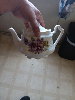 Tea Pot 