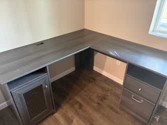 Large Desk