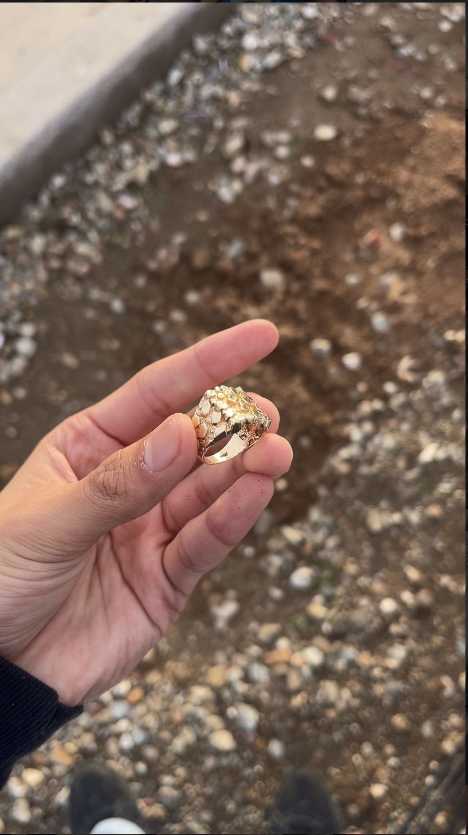 gold nugget ring