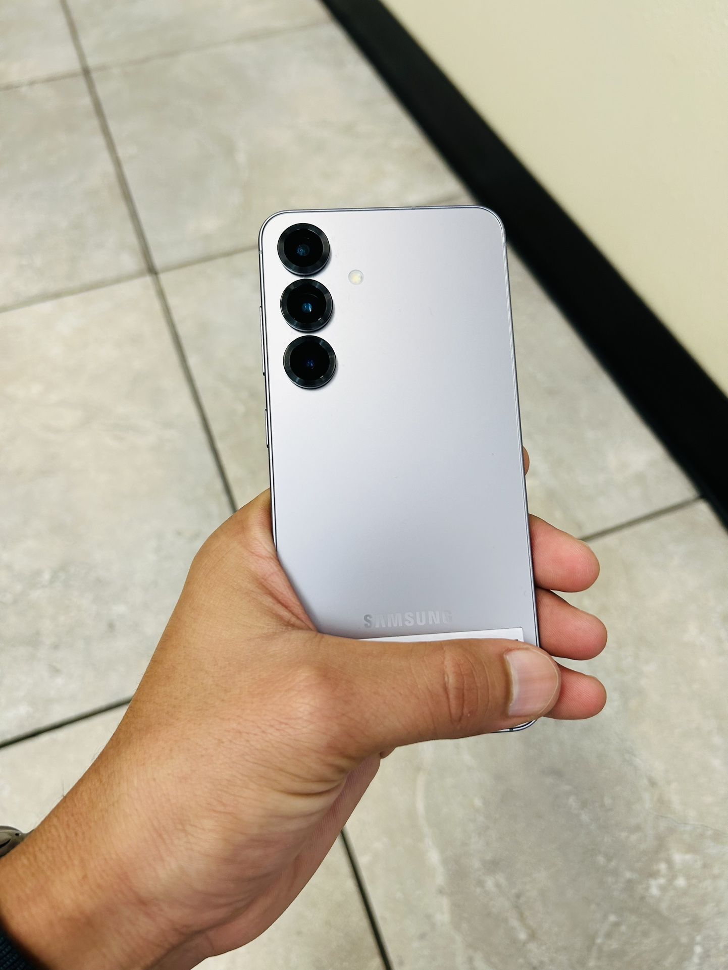 Samsung Galaxy S25 Spectrum