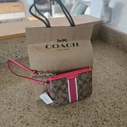 Coach Wallet (New with Tags) 