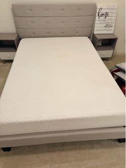 Full size mattress