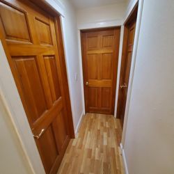 Wood doors All sizes (2)  32" (1) 30" (1)  28" (1)  24"