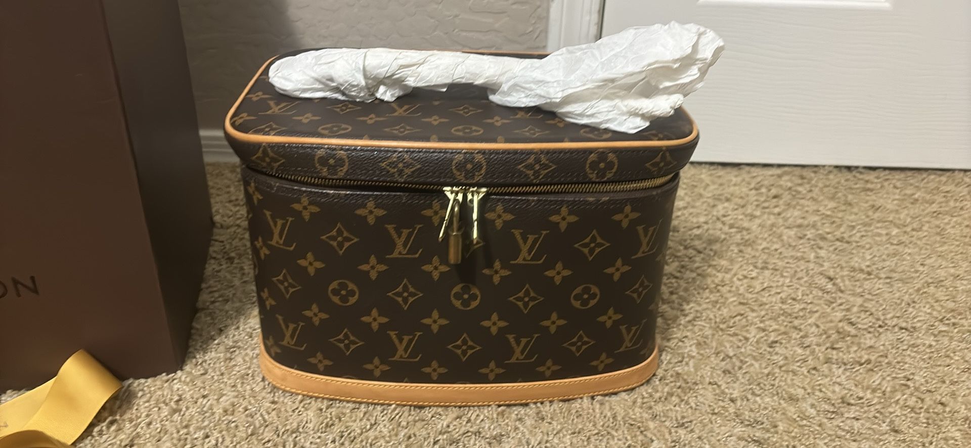 NEW Louis Vuitton Makeup Travel Case NIB