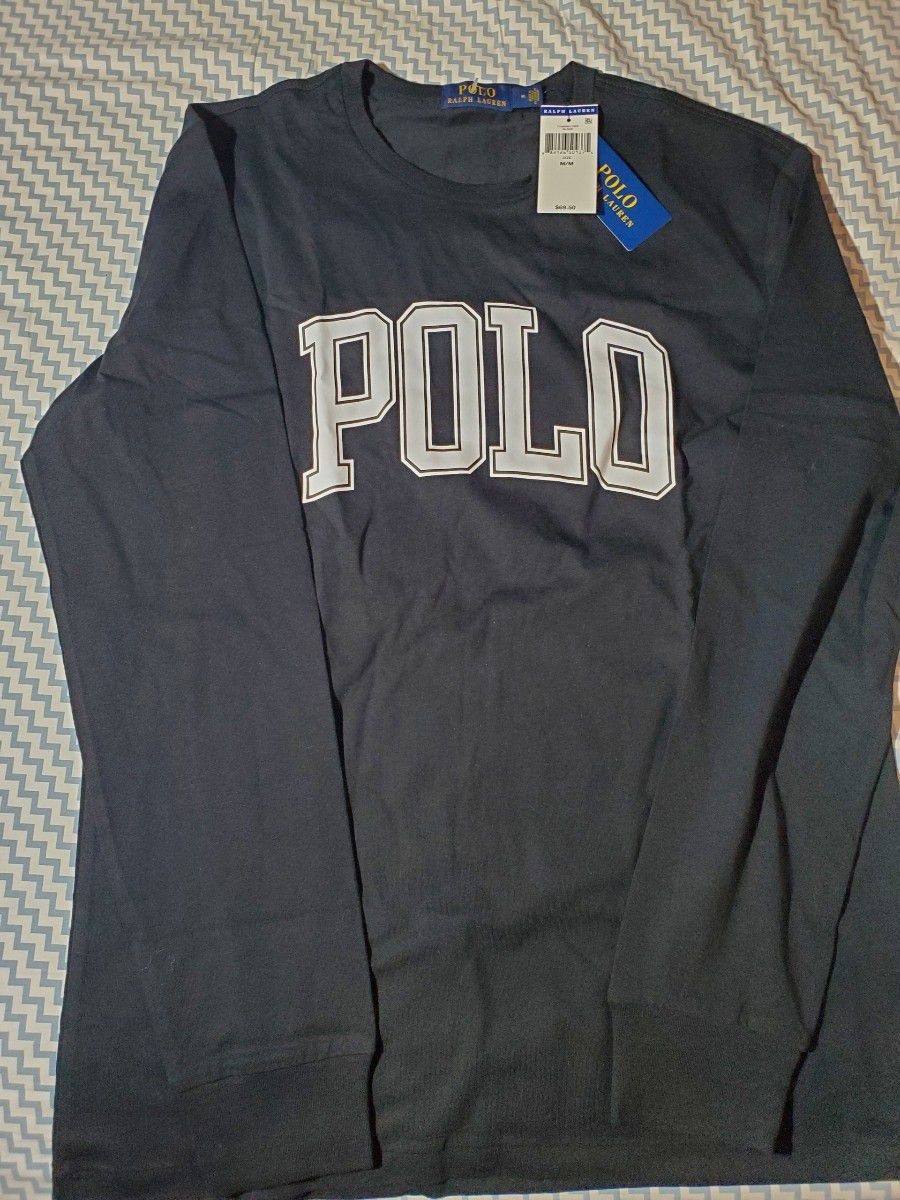 Ralph Lauren POLO L & M long sleeve hoodies   black one without  all 3 for $70 HOLY CROSS HOSPITAL
$70.  CASH ONLY 