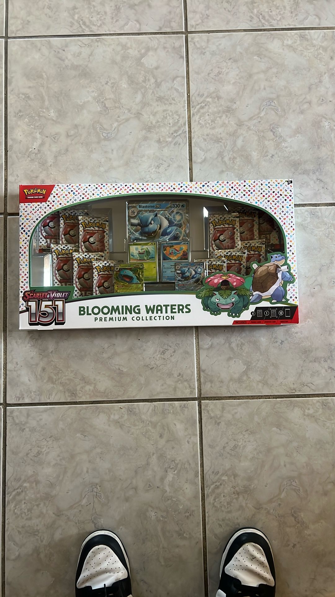 Pokemon Blooming Waters Premium Collection