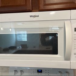 Appliances- Whirlpool Microwave, Oven and Dishwasher 