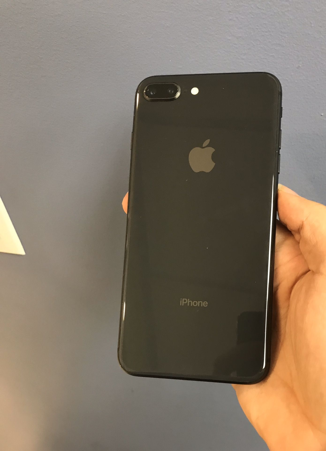 iPhone 8 Plus 64GB Factory Unlocked