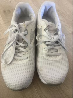 Reebok White Sneakers size 8.5 women