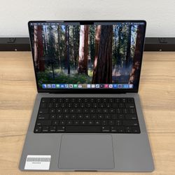 14" MacBook Pro M1 Pro 8 Core*500GB SSD*16GB RAM