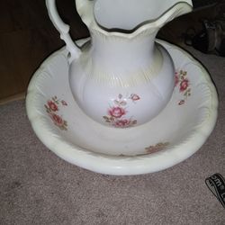 Antique Wash Bowl And Basin