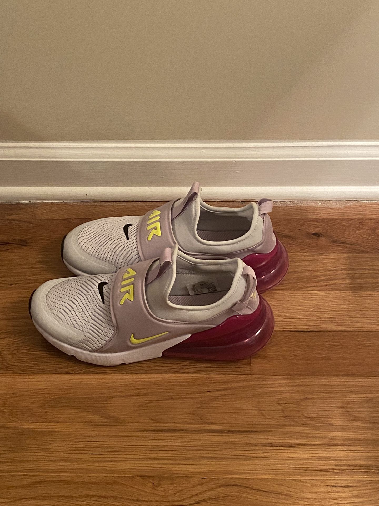 Nike shoes