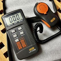 Digital Lux Meter.