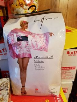 Geisha girl customer size Medium
