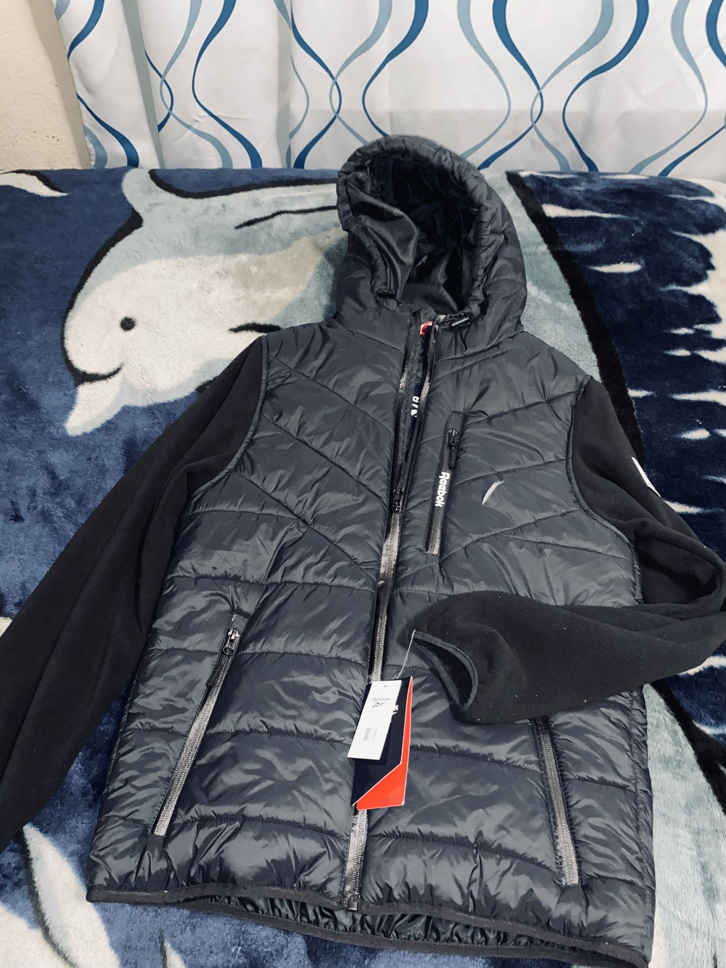 Windbreak Reebok