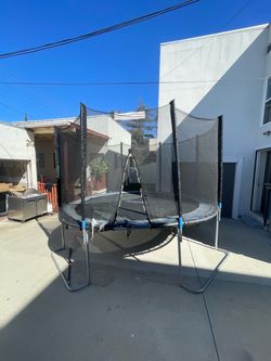Serene life trampoline 12 feet