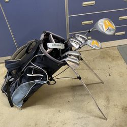 Kid’s LEFTY Golf Set