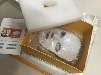 7 Color Lights LED Skin Therapy Face Mask