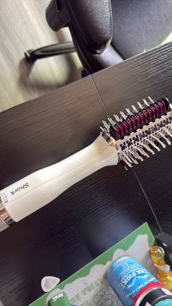 Shark SmoothStyle Heated Comb