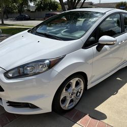 2014 Ford Fiesta