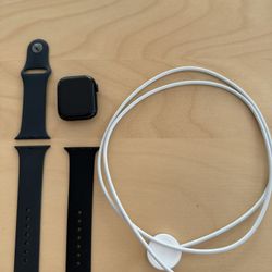 Apple Watch 8 41MM Black