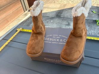 Roebuck & Co Alexia Women’s Chestnut Faux Suede Winter Boots Size 10 NEW