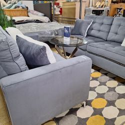 Gray 2pc Sofa And Loveseat 