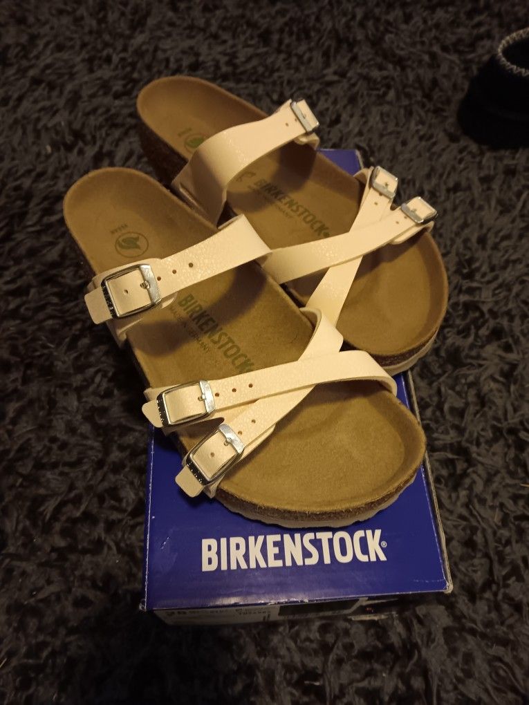 BIRKENSTOCK Footbed Sandals