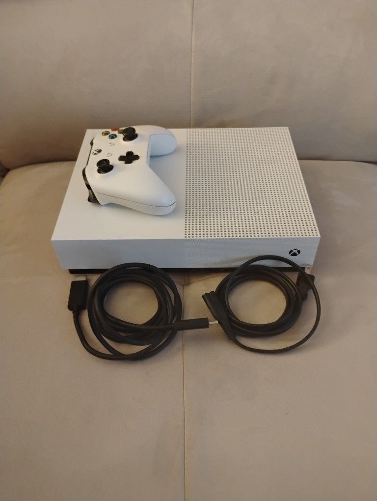 XBone One S Digital With Games And Movies