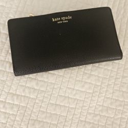 Kate Spade Large Slim Bifold Wallet Black 