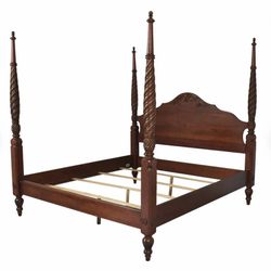 Ethan Allen British Classics Queen Size 4 Post Bed frame 