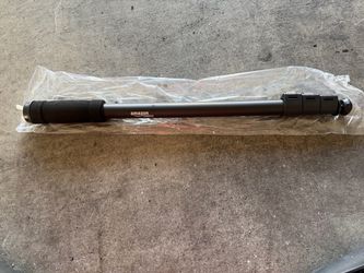 Amazon basics monopod- like new