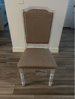 Upholstered Dining Chair – Light Wood & Neutral Fabric (Set of 4)