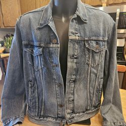 Regal Exchange Denim Jacket - Size L