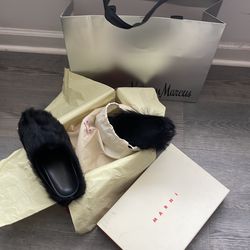 Black Marni slides 9,5