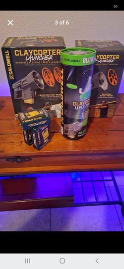2 Claycopter launcher and extra batterys and ufo launcher