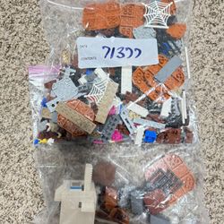 Lego 71377 King Boo and the Haunted Yard - Expansion Set