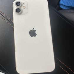 iPhone 11 Unlocked