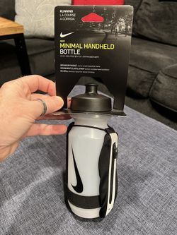 Nike running water bottle with storage