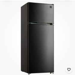 RCA 7.5 Cu. Ft. Top Freezer Refrigerator, RFR741 (Black) Used Good $90 