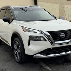2023 NISSAN ROUGE PLATINUM 