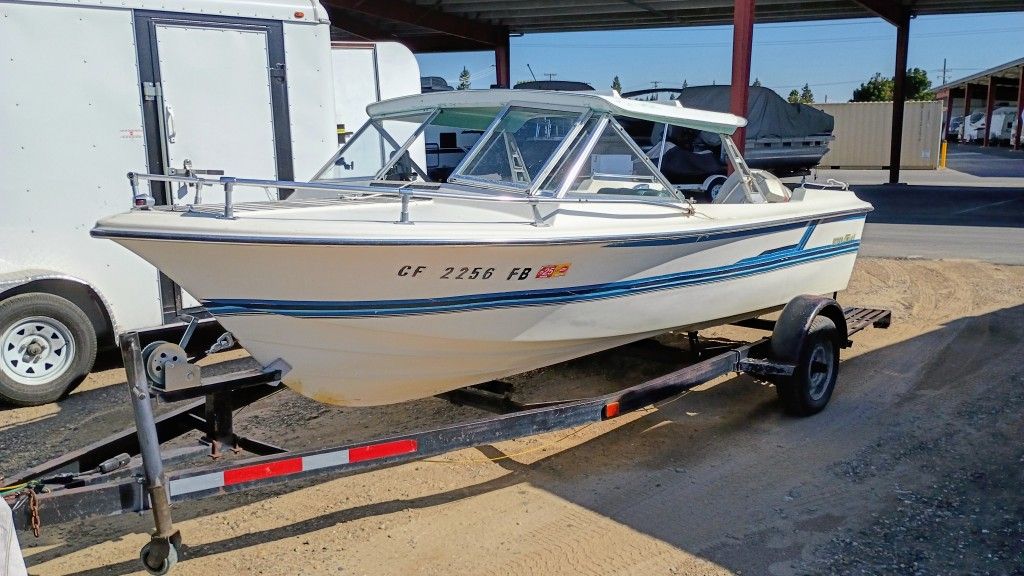 1973 Hydro Swift Boat